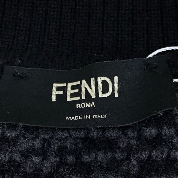 Fendi 2023 Black Cashmere V-Neck Single-Breasted Long-Sleeve Knitted Cardigan Co - Picture 3 of 6